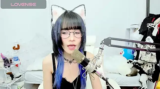 RassieRaph online show from February 12, 2025, 3:05 pm