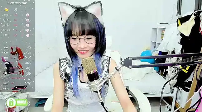 RassieRaph online show from February 17, 2025, 5:01 pm