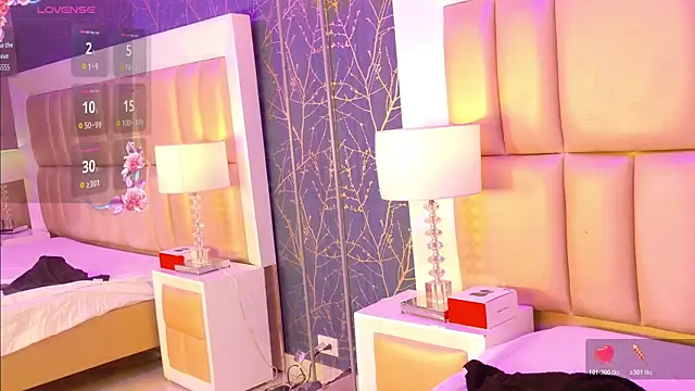 SamanthaPierce online show from April 9, 2026, 4:14 am