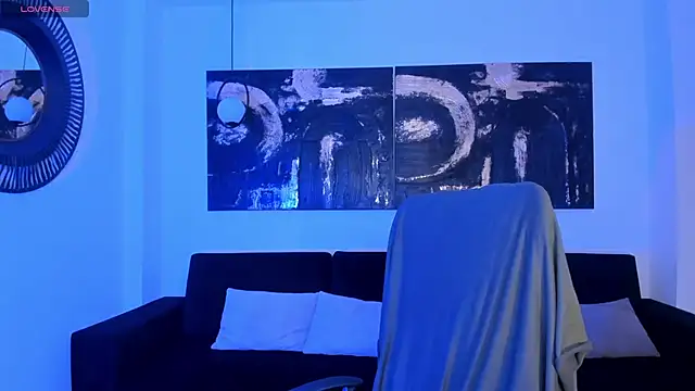 AlanaCraft online show from November 14, 2025, 12:31 pm