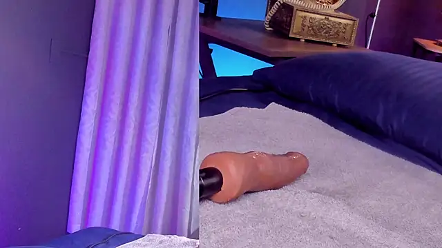 Snapshot of Natasha_Rave_ chatting on September 11, 2025, 5:29 am Natasha Rave online show from September 11, 2025, 5:29 am