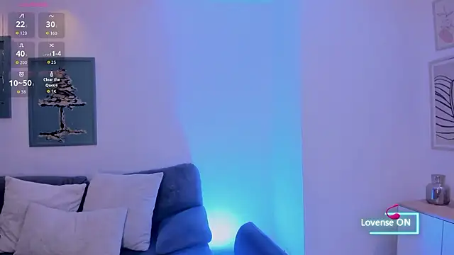 Snapshot of MaddisonLowe chatting on February 27, 2026, 10:42 pm MaddisonLowe online show from February 27, 2026, 10:42 pm