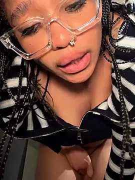 Snapshot of afavoredangel chatting on March 27, 2026, 3:59 am afavoredangel online show from March 27, 2026, 3:59 am