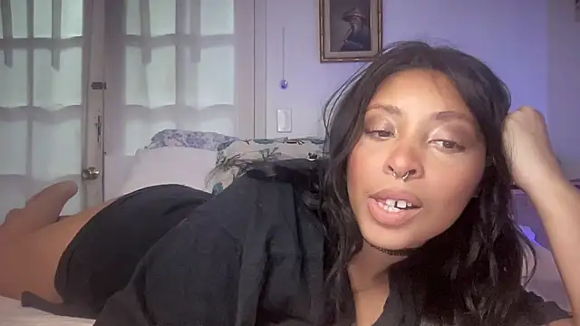 Snapshot of BaileyBaird chatting on December 9, 2024, 7:07 pm BaileyBaird online show from December 9, 2024, 7:07 pm