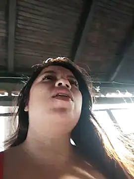 lisseth online show from December 15, 2025, 9:31 pm