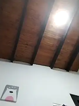 lisseth online show from October 12, 2025, 7:26 pm