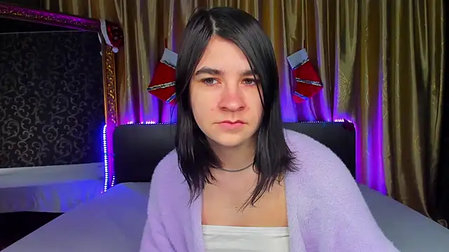  Polly Love  online show from January 10, 2026, 7:04 am