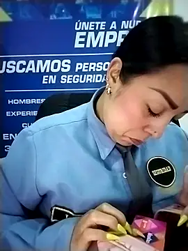 SAMANTHA-16  online show from April 16, 2026, 12:50 pm