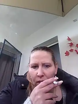 Mrs-Luder online show from March 17, 2026, 1:36 pm