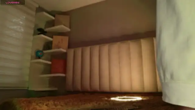 Megan mooree  online show from February 17, 2026, 12:57 pm