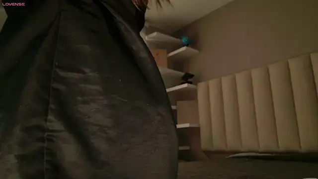 Megan mooree  online show from November 1, 2025, 2:11 pm