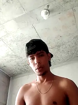 Snapshot of Elputas chatting on October 27, 2025, 5:25 pm Elputas online show from October 27, 2025, 5:25 pm