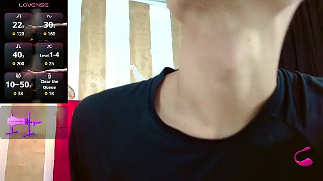 Snapshot of Oliver_king_sex chatting on October 20, 2025, 3:23 pm Oliver king sex online show from October 20, 2025, 3:23 pm