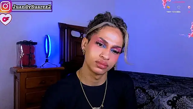 Snapshot of Abby_bella09 chatting on April 1, 2026, 8:15 am Abby bella09 online show from April 1, 2026, 8:15 am