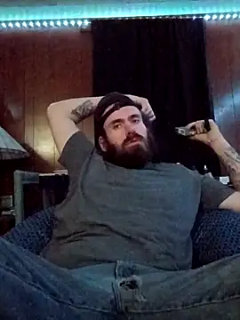 Snapshot of RobStrokes215 chatting on February 15, 2026, 4:24 am RobStrokes215 online show from February 15, 2026, 4:24 am