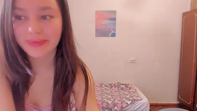 Snapshot of LunaXmii chatting on March 2, 2025, 6:16 am LunaXmii online show from March 2, 2025, 6:16 am