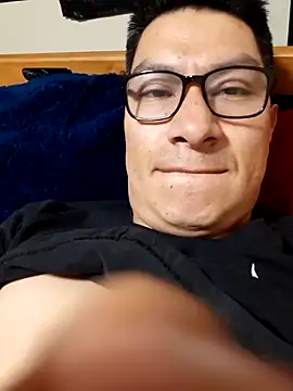 gioarcangel online show from March 13, 2025, 4:05 am