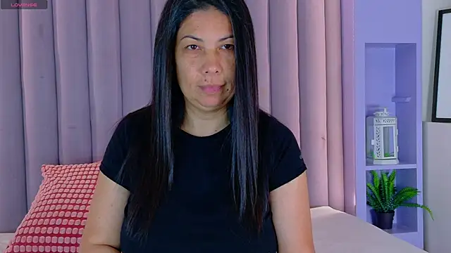 Snapshot of JaylaScott__ chatting on March 26, 2026, 11:41 am JaylaScott online show from March 26, 2026, 11:41 am