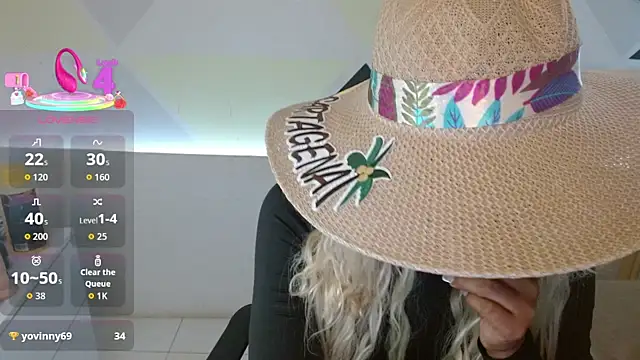 NatashaDormat online show from November 13, 2025, 3:05 pm