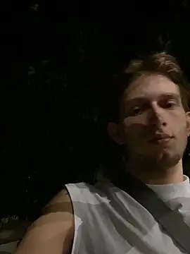 Snapshot of Deim_ chatting on October 24, 2025, 5:17 am Deim online show from October 24, 2025, 5:17 am