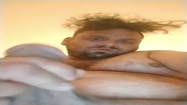 Snapshot of ShakeyJ87 chatting on September 16, 2025, 7:53 am ShakeyJ87 online show from September 16, 2025, 7:53 am