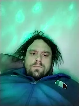 Snapshot of ShakeyJ87 chatting on March 4, 2025, 9:29 am ShakeyJ87 online show from March 4, 2025, 9:29 am