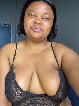 Snapshot of Curveysinaa chatting on October 18, 2025, 5:42 am Curveysinaa online show from October 18, 2025, 5:42 am