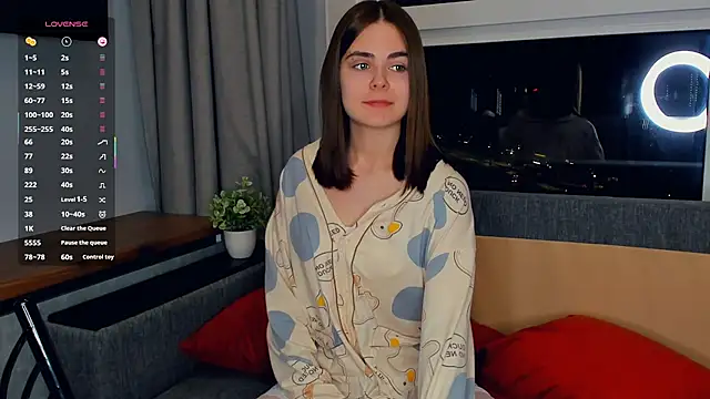 Snapshot of JulianaHaith chatting on March 1, 2025, 1:32 am JulianaHaith online show from March 1, 2025, 1:32 am