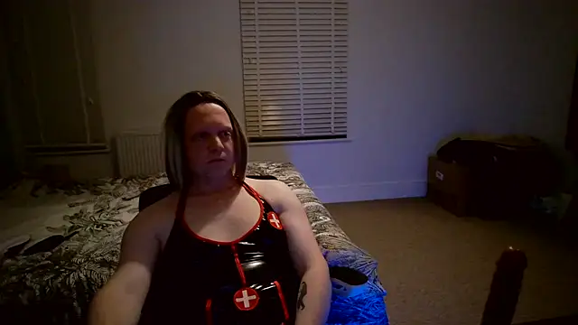 itsallfantasy online show from December 13, 2025, 8:04 pm