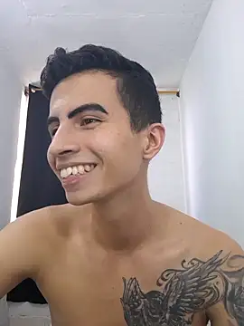 Velk hot online show from December 2, 2024, 9:12 pm