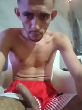 Snapshot of Treloso21 chatting on February 26, 2026, 12:16 pm Treloso21 online show from February 26, 2026, 12:16 pm