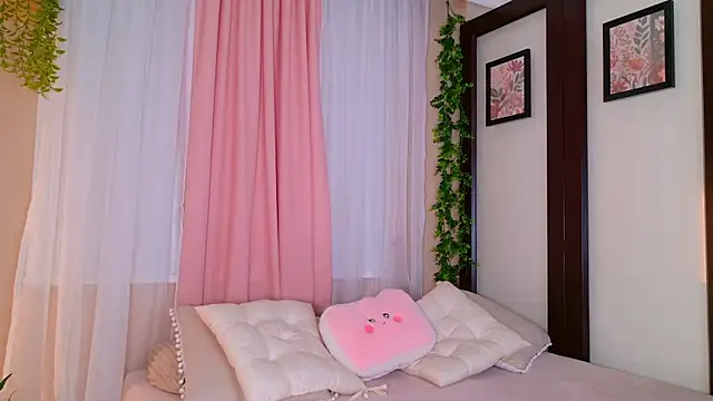 Snapshot of Zafiiro_Blue chatting on November 20, 2025, 12:11 am Zafiiro Blue online show from November 20, 2025, 12:11 am