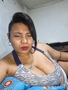 sexypaula-latina4u online show from December 27, 2024, 2:12 pm