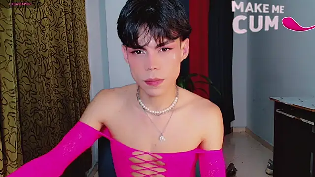 femboykeene online show from July 9, 2026, 12:55 am