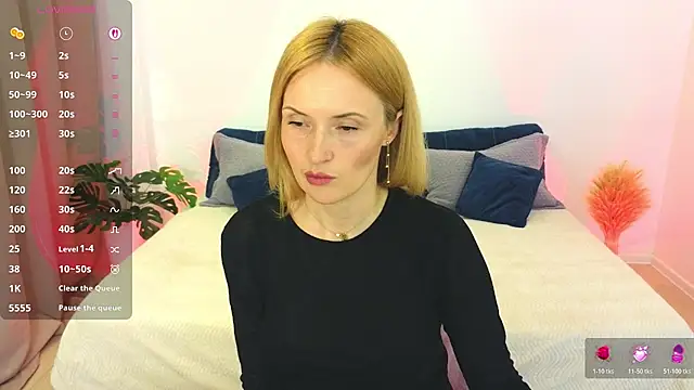Snapshot of AlisssaRose chatting on May 5, 2026, 9:18 pm AlisssaRose online show from May 5, 2026, 9:18 pm