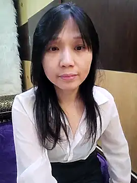 Snapshot of enjoysung chatting on February 13, 2025, 11:39 am enjoysung online show from February 13, 2025, 11:39 am