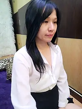 Snapshot of enjoysung chatting on March 18, 2025, 7:01 am enjoysung online show from March 18, 2025, 7:01 am