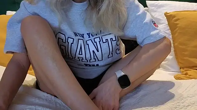 SukyGirl online show from November 6, 2025, 7:34 am