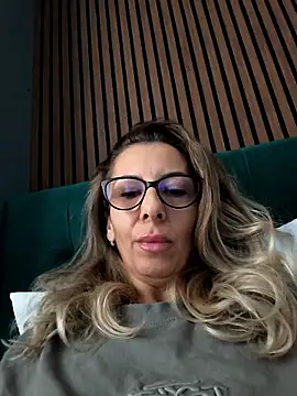 SukyGirl online show from January 14, 2026, 9:13 am