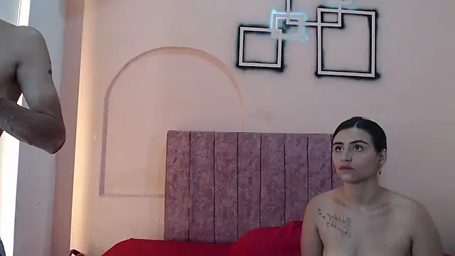 Snapshot of dirty_couple22 chatting on April 30, 2026, 2:35 pm dirty couple22 online show from April 30, 2026, 2:35 pm