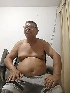 Snapshot of catatunboculion chatting on May 12, 2026, 9:26 am catatunboculion online show from May 12, 2026, 9:26 am