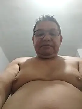 Snapshot of catatunboculion chatting on May 21, 2026, 11:40 am catatunboculion online show from May 21, 2026, 11:40 am