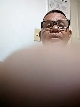 Snapshot of catatunboculion chatting on March 16, 2025, 3:04 am catatunboculion online show from March 16, 2025, 3:04 am