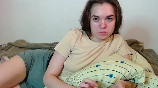 Snapshot of SallyMkn chatting on November 15, 2025, 2:21 pm SallyMkn online show from November 15, 2025, 2:21 pm