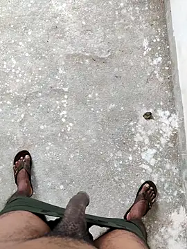 Snapshot of Shibuvyyyy chatting on November 17, 2025, 5:00 am Shibuvyyyy online show from November 17, 2025, 5:00 am