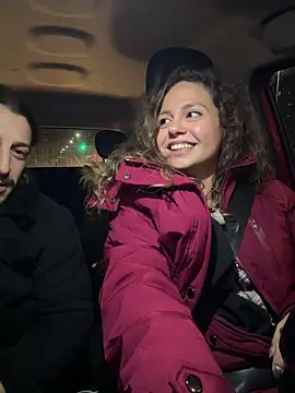 ItalianiMuli online show from November 30, 2025, 6:30 pm