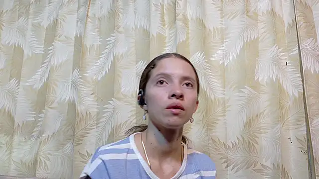 Snapshot of sweetdam12 chatting on September 10, 2025, 3:00 pm sweetdam12 online show from September 10, 2025, 3:00 pm