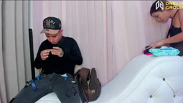 Yourslust  online show from March 29, 2026, 8:32 pm