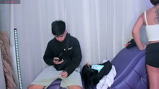 Yourslust  online show from November 13, 2025, 8:35 pm