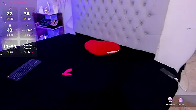 Snapshot of martina_monrohe chatting on September 19, 2025, 7:29 pm martina monrohe online show from September 19, 2025, 7:29 pm